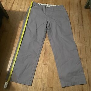 Ben Davis Men's Classic Gray Chinos